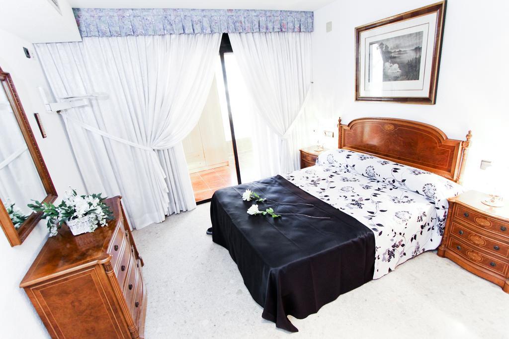 Eva Vendrell Planet Costa Dorada Apartment Salou Ruang foto